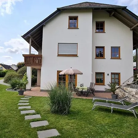Ferienwohnung Moseltor Monzelfeld Exterior photo